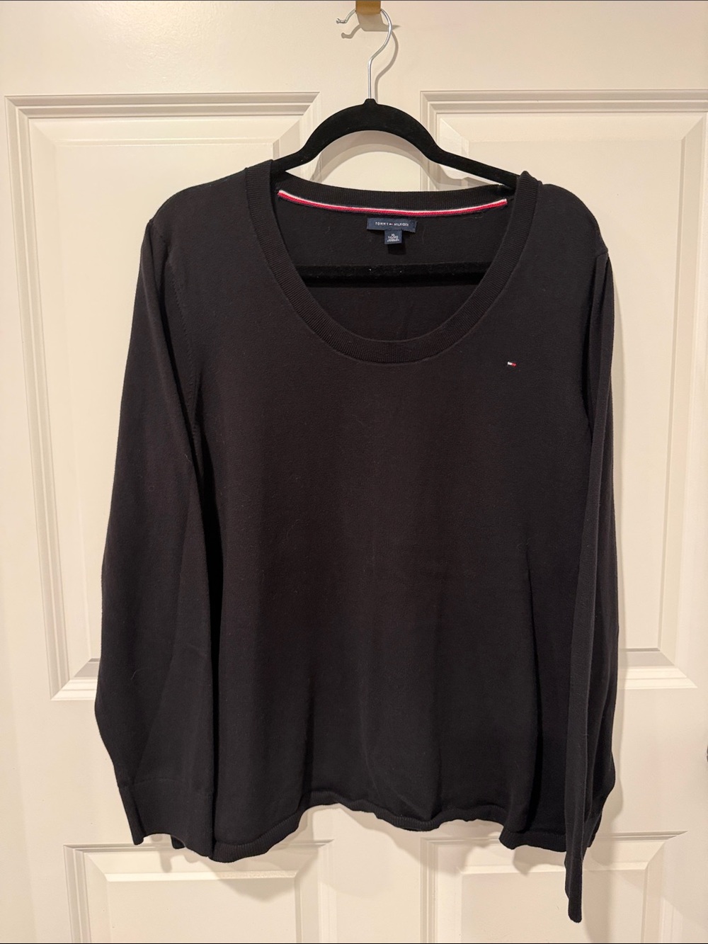 Tommy Hilfiger Black Long Sleeve Scoop Neck Top